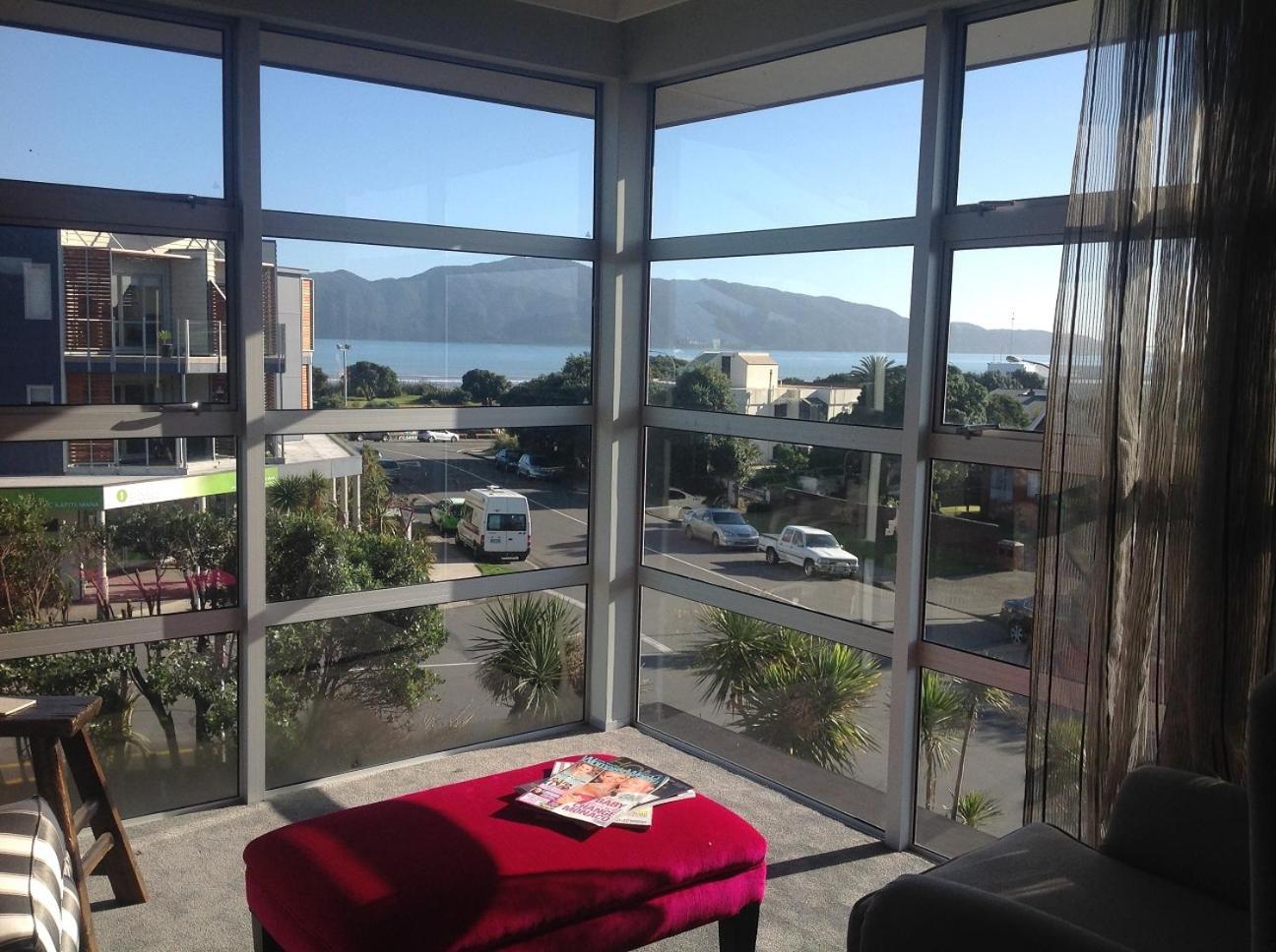 Top Floor Bed And Breakfast Paraparaumu Exterior foto
