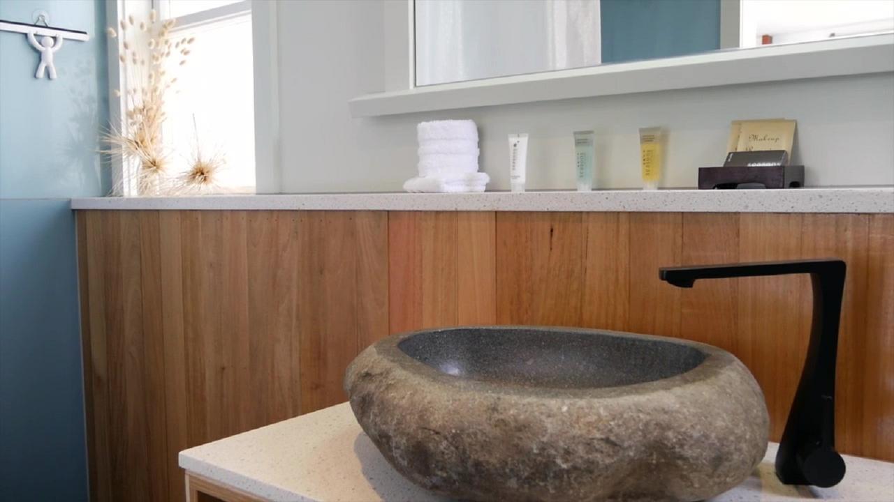 Top Floor Bed And Breakfast Paraparaumu Exterior foto